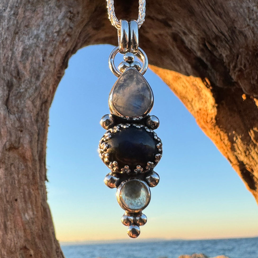 Trinity Blues Necklace